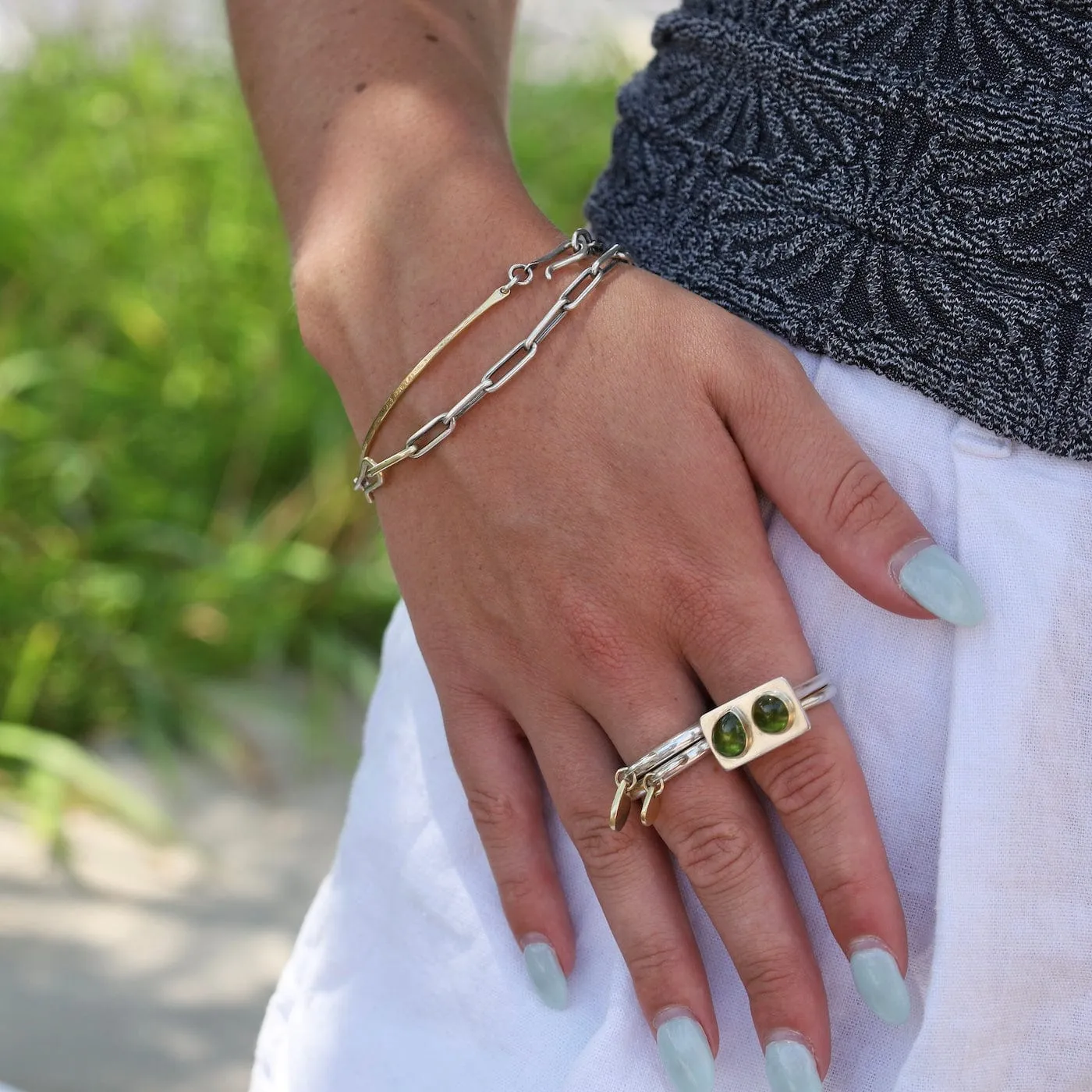 18k Gold Textured Bar Mixed Metal Bracelet