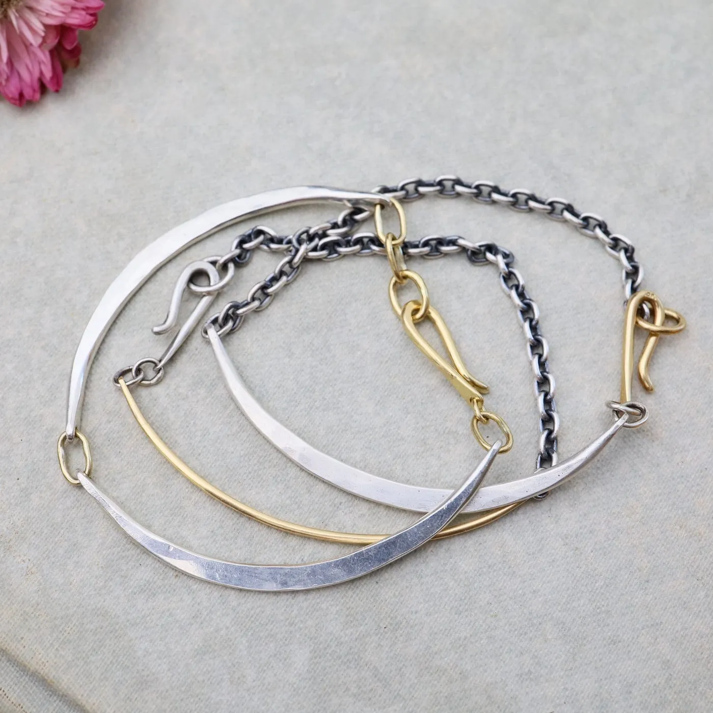 18k Gold Textured Bar Mixed Metal Bracelet