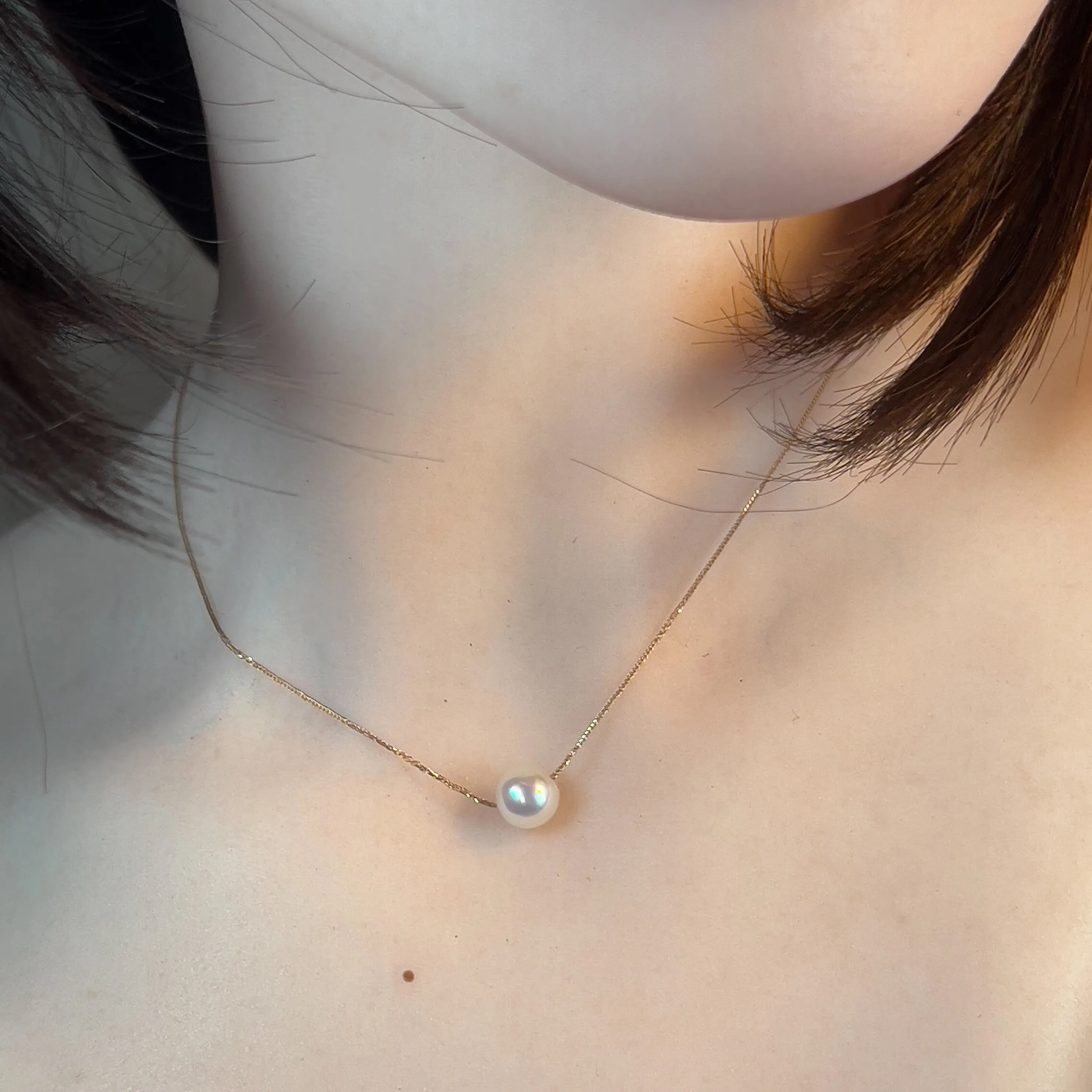 18kt Yellow Gold Akoya Pearl 7.5mm necklace