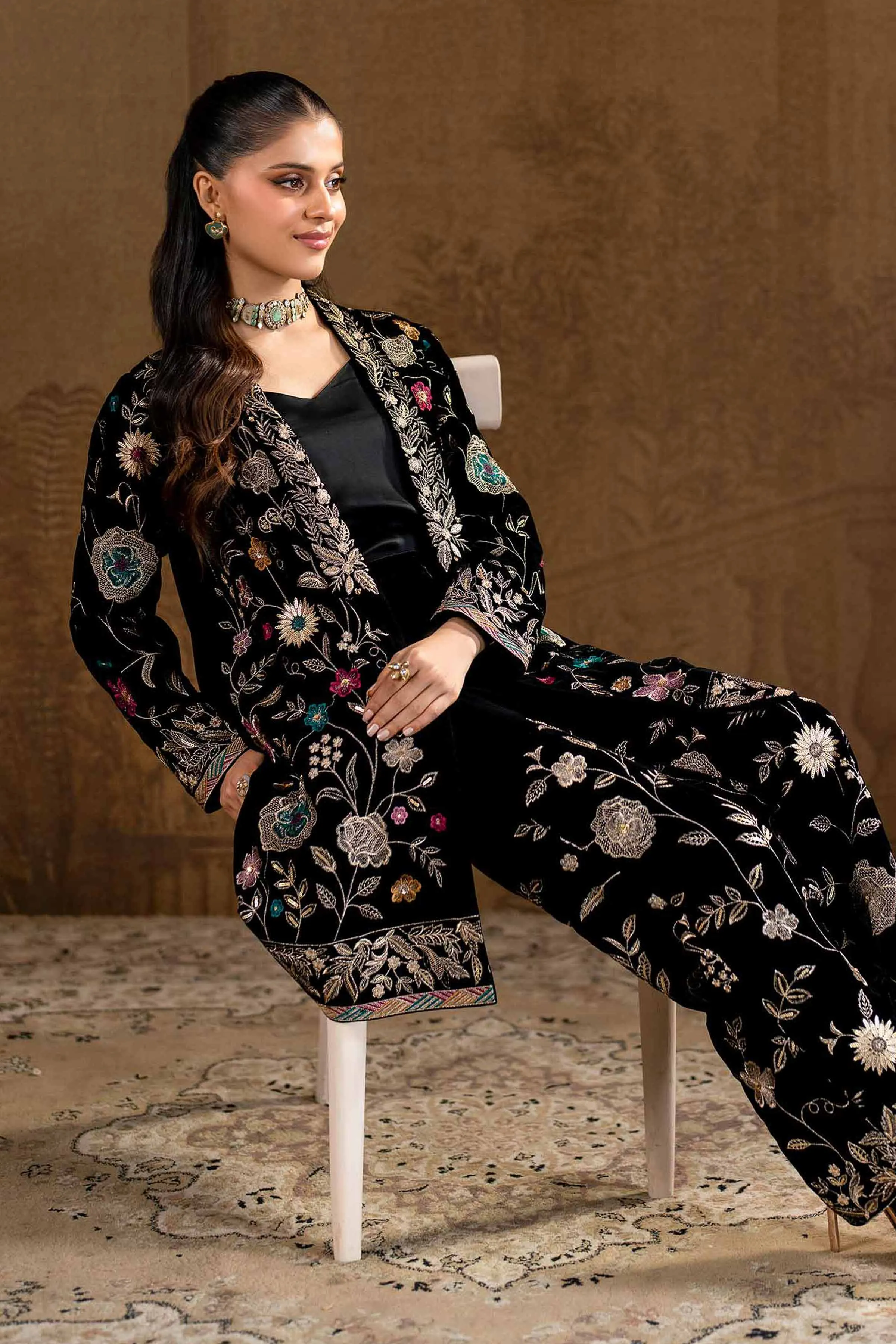 2 Piece - Embroidered Suit - KFW24-07