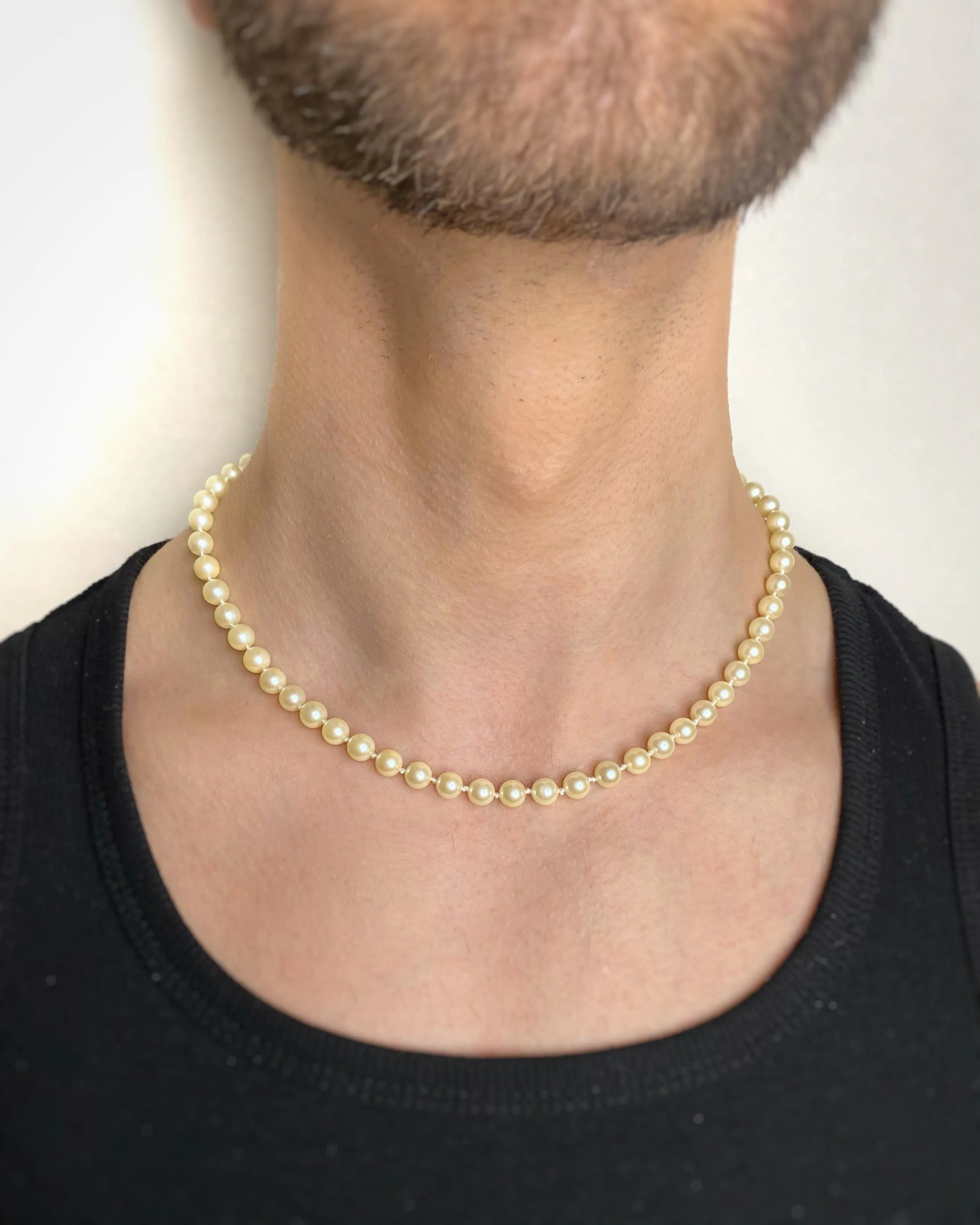 BEIGE PEARL NECKLACE
