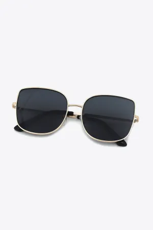 Classic Metal Wayfarer Sunglasses