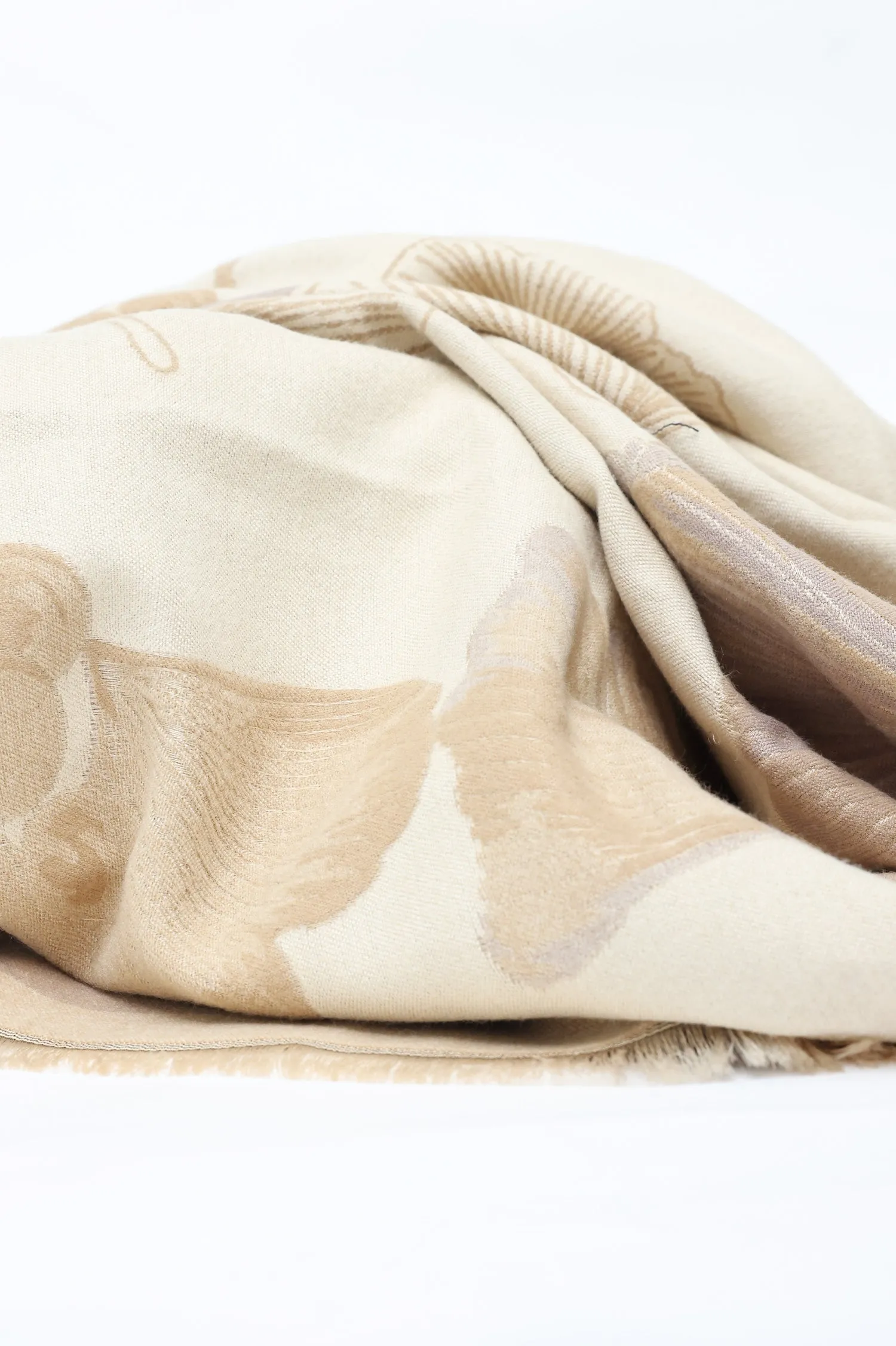 FLORAL NOIR WRAP-BEIGE