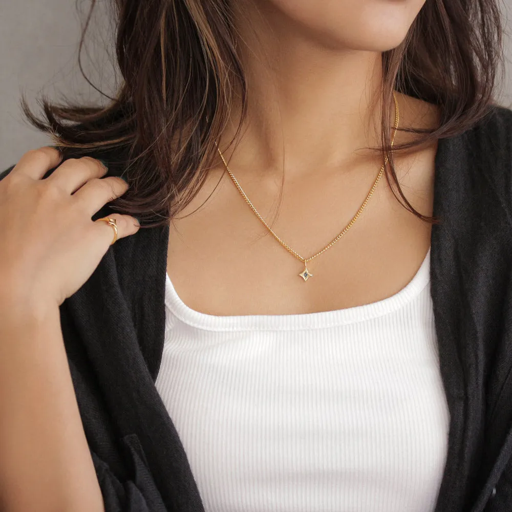 Gold Tone Star Necklace Charm