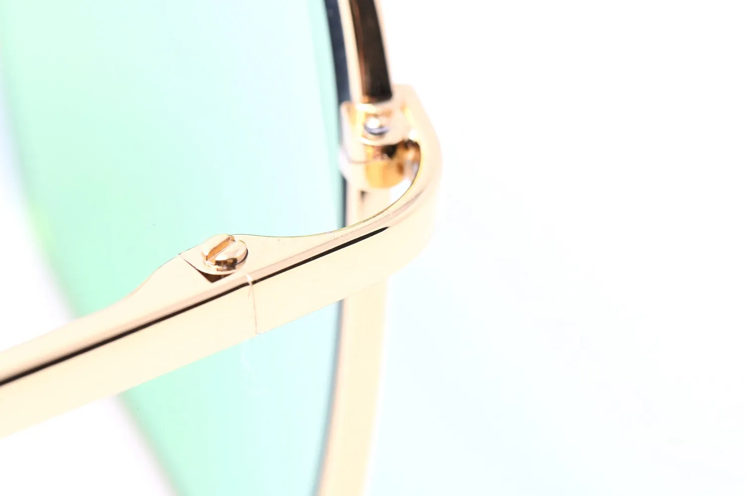 Steve McQueen® Le Mans® in Gold - Light Green